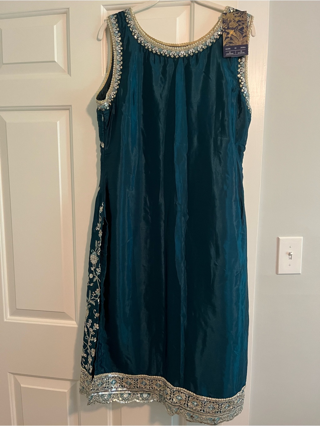 Nwt Crepe Silk Straight Salwar Kameez Suit In Teal | Size L (40) — image 6 of 8